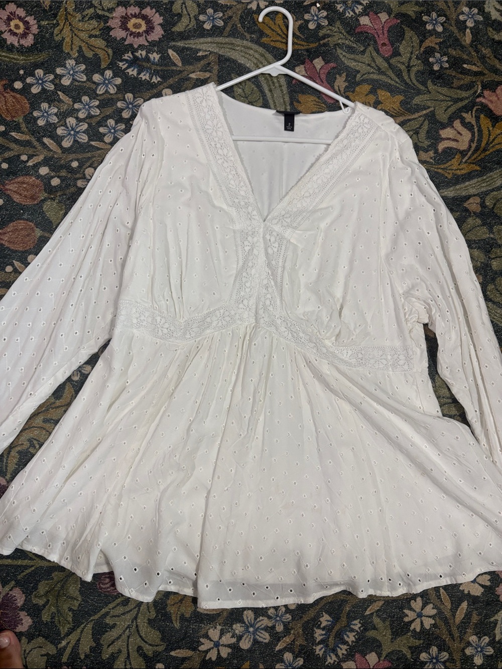 torrid White Eyelet V‑Neck Peasant Blouse